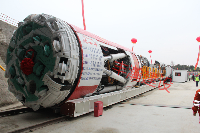  �����������TBM��